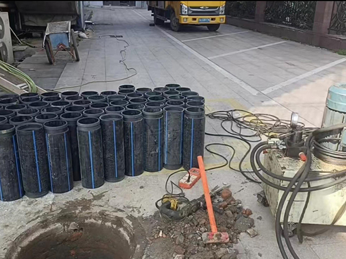 忻府PE置换管厂家 DN315置换管 非开挖管短管置换